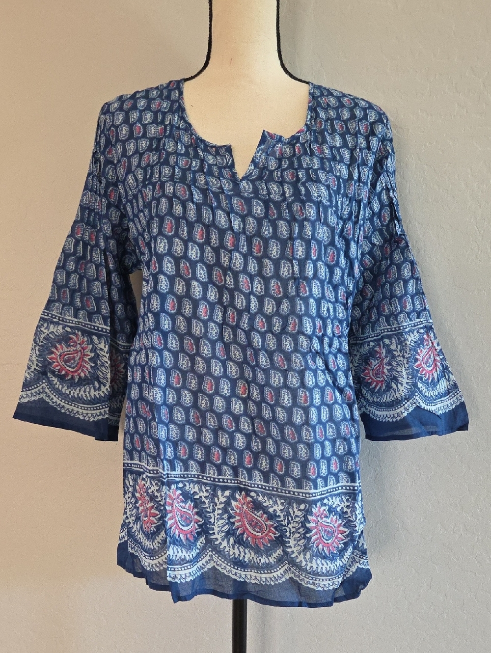 Angie Blue Paisley-Block Print Tunic with Pink Accents Size LG Lightweight NWT